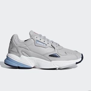 Women’s Adidas falcon sneaker size 8